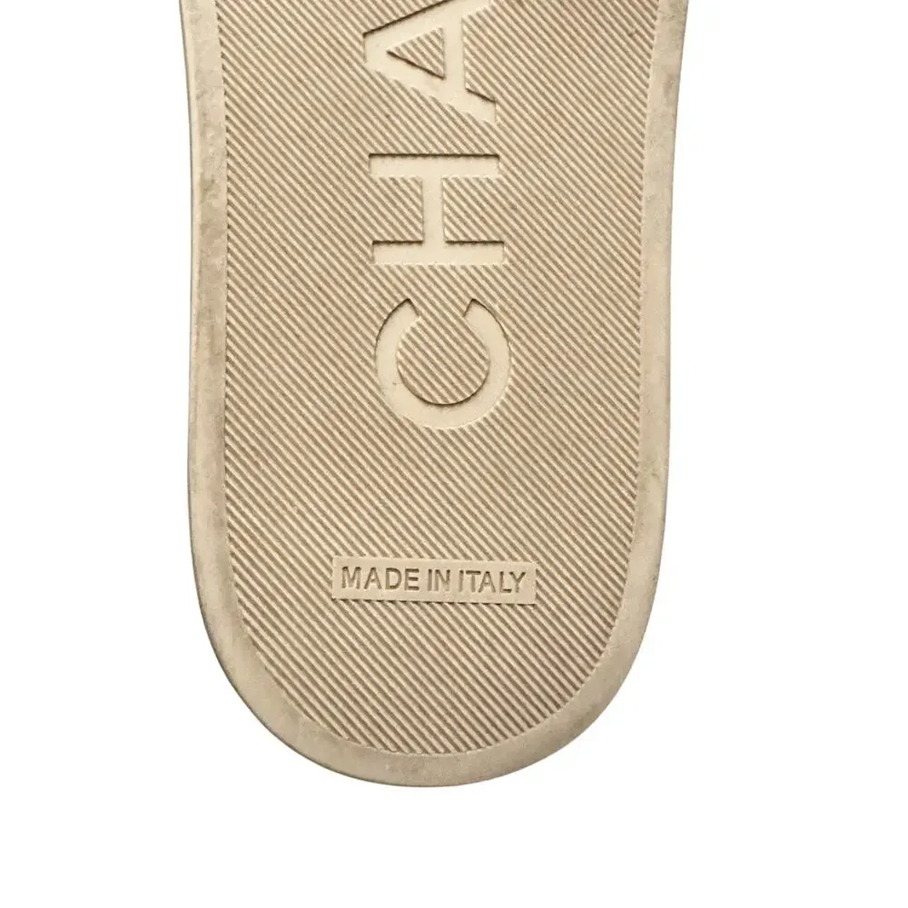 CHANEL beige pearl